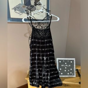 Old Navy romper, size M